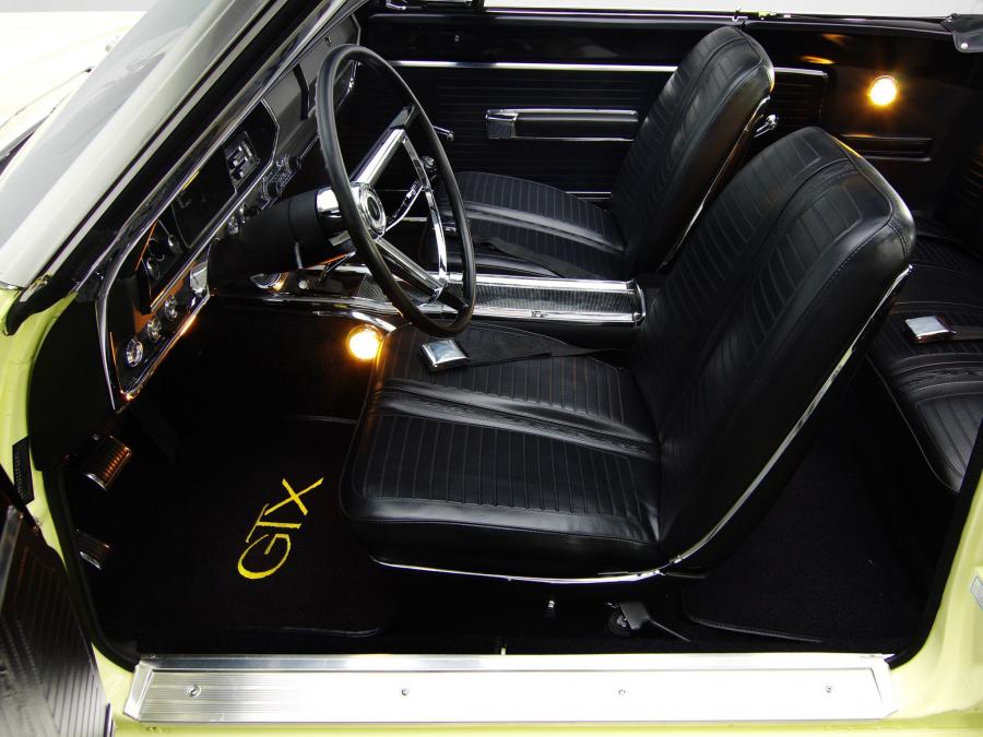  Plymouth Belvedere GTX 426 Hemi Convertible 1967 года  (фото 10 из 11)